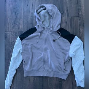 Nike air cropped zip up